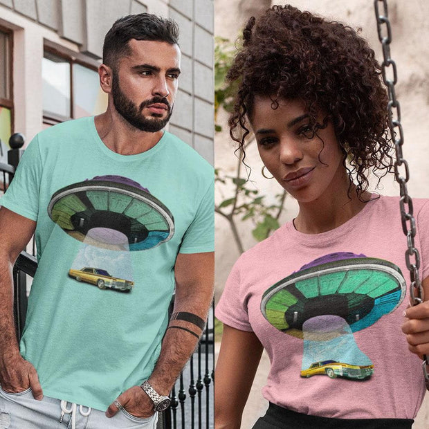 JOAN SEED Graphic T-shirts Cadillac Abduction Unisex Essential Fit Crew Neck T-Shirt